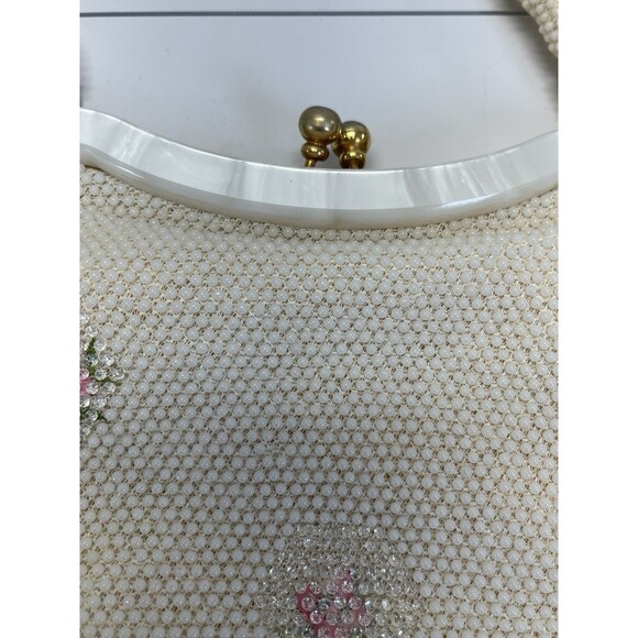 Vintage White Beaded Seed Pearl Pink Floral Purse Kiss Lock &‎ Lucite Trim Top - Picture 10 of 13